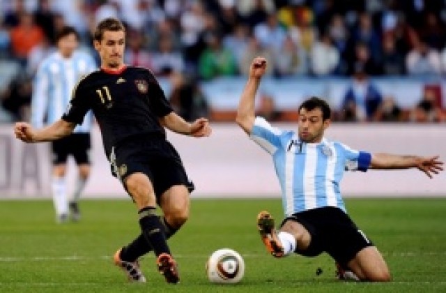 Морати: Ще купим Масчерано, ако Бенитес има нужда от него