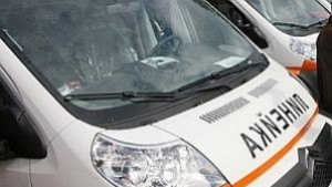 Кола блъсна пешеходка и избяга