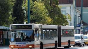 Кола на Бургасбус удари пешеходка