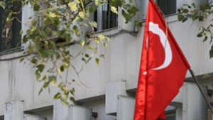 Махат бариерите пред дипломатически сгради