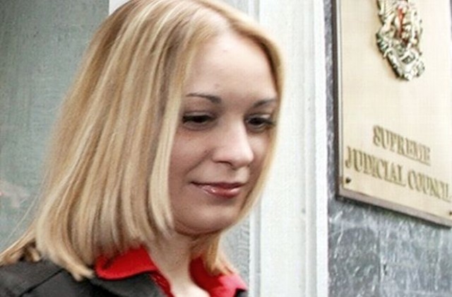 Приморско опитва да си върне имот от съдийката Деница Урумова