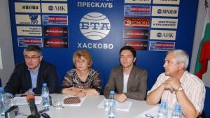 Масларова прати майките в общинските съвети