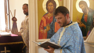 Осветиха малък храм на свети пророк Илия в Ловеч