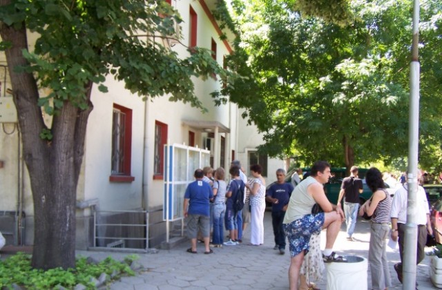 Изобилие от петици на изпита по химия в МУ