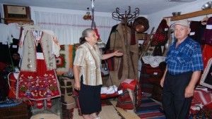 Семейство превърна дома си в етнографски музей