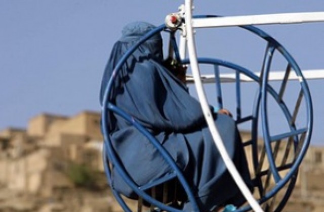 Испания отхвърли забраната на бурката на обществени места