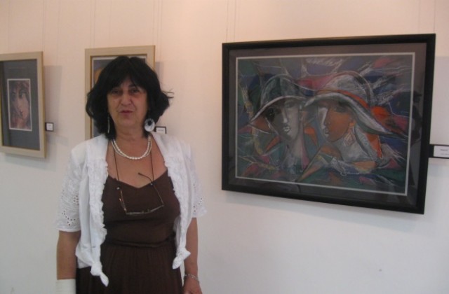 Илона Захариева с шеста самостоятелна изложба