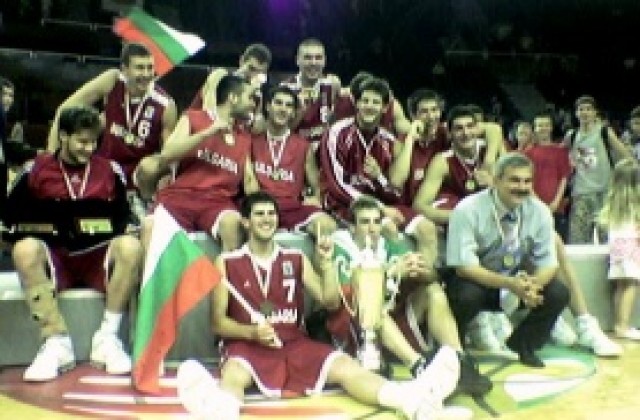 През погледа на капитана: Пет години по-късно, младежите отново в битка за елита