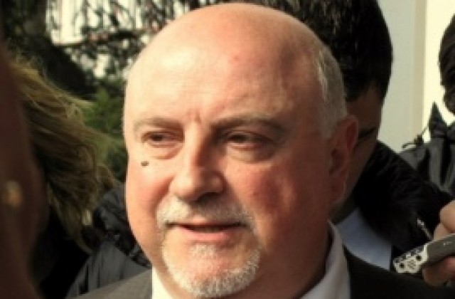 Подписват договора за ТВ правата днес