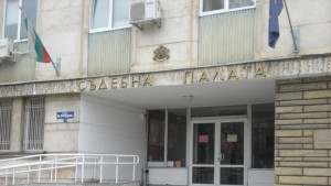Мъжът убил баща си остава в ареста