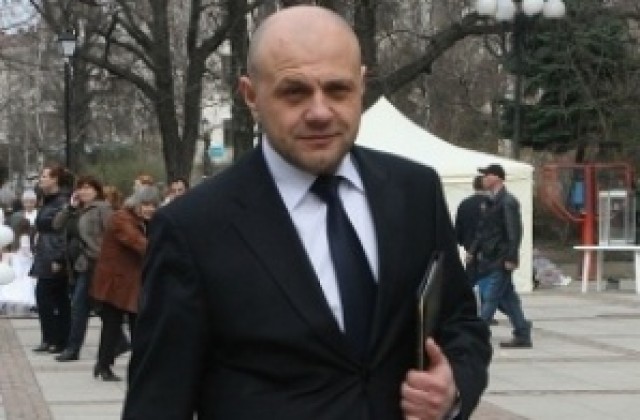 Министър Томислав Дончев ще се запознае с европроектите на Сливен