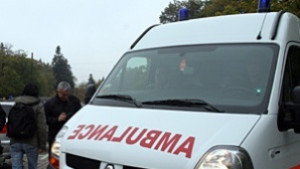Кола падна в река един загина