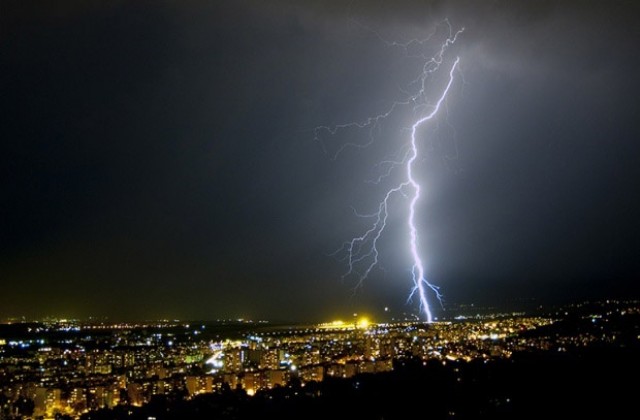 Бурята е нанесла най-много поражения в област Варна