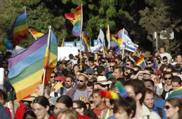 Засилена полицейска охрана за гей парада в Ерусалим