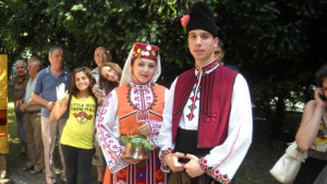 Дивдядовчани канят гости на Вечерник
