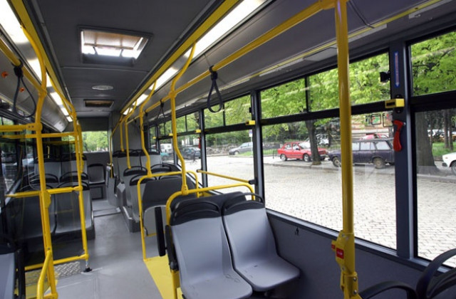 Променят движението заради футболна среща