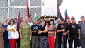ВМРО се поклони пред гроба на Маслина Грънчарова