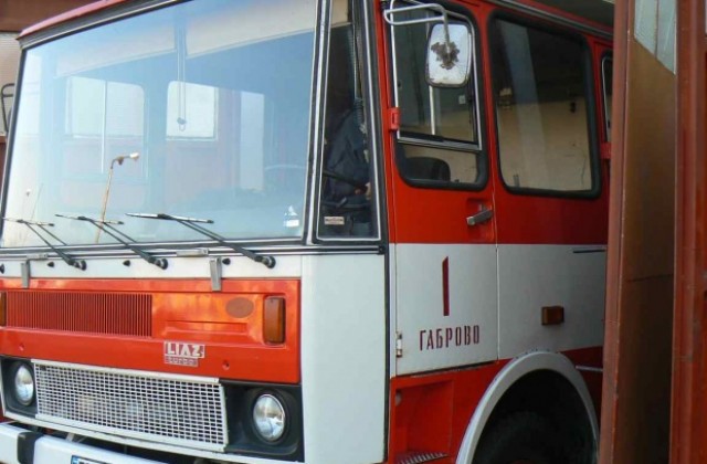 Горя колата на министър Дончев
