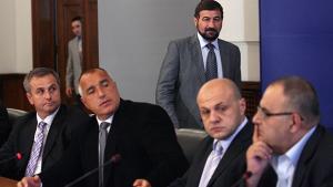 Правителството се отчете начало на реформи и лошо наследство