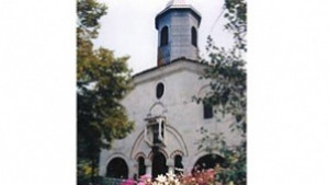 Ограбиха храм паметник на културата в Алфатар