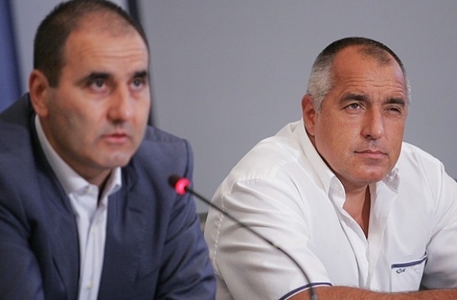 Премиерът и министри се срещат със сръбския президент в Евксиноград