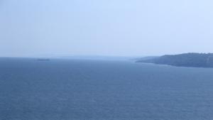 Следят непрекъснато нефтено петно в Черно море