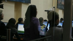 Всеки трети седмокласник в София бил заплашван в интернет