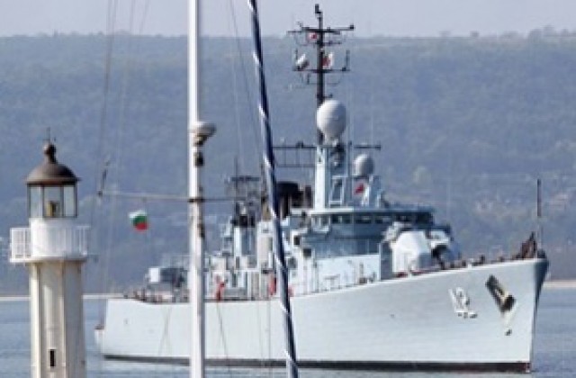 Военноморските сили празнуват 131-та си годишнина