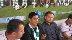 Марио Жардел с първи гол в официален мач наказа Левски