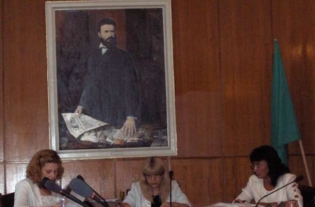 Отвориха офертите за депото