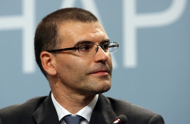 Министър Дянков идва за укрепването на Русенско Лом