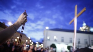 Един кръст стана символ на разцепление между поляците