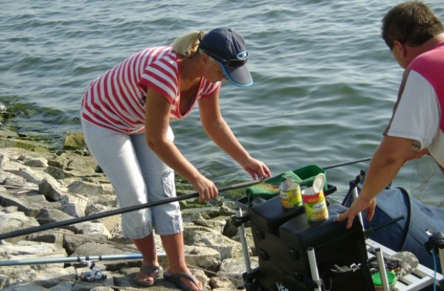 Дама спечели риболовното състезание на ТЕЦ Марица Изток 2
