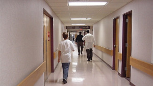 Мним лекар взе 1300 евро за счупен крак