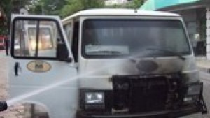 Автобус се подпали в центъра на Балчик