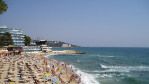 НСИ С 51 000 са намалели нощувките у нас