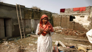 Ще предизвикат ли природните катаклизми политически трусове в Пакистан