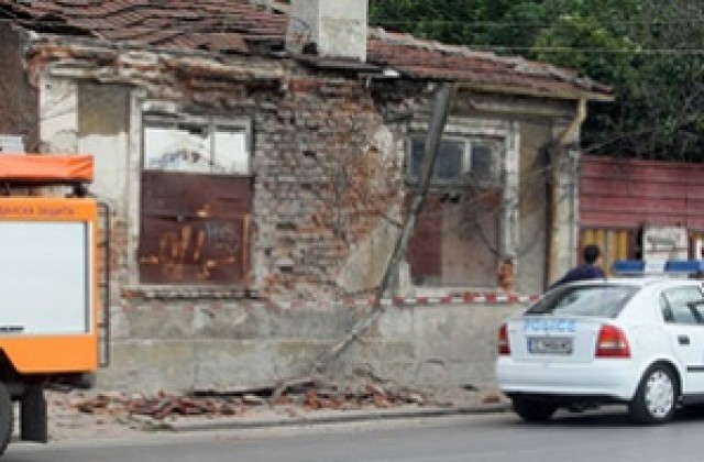 Постройка се срути в столицата