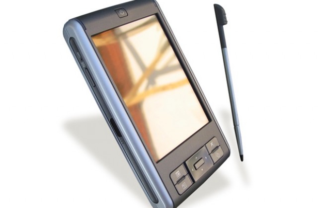 Facebook стартира нова услуга Places