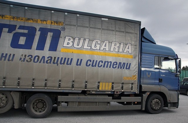 Жегата спира камиони над 20 тона