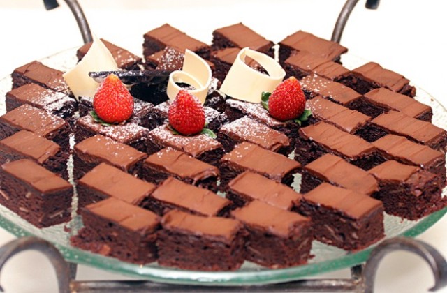 Шоколадът възбужда повече от целувката