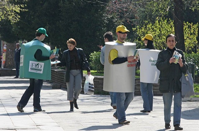 Проектът за въвеждане на фамилно компостиране продължава