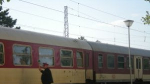 Кражба на кабели застраши движението на влакове