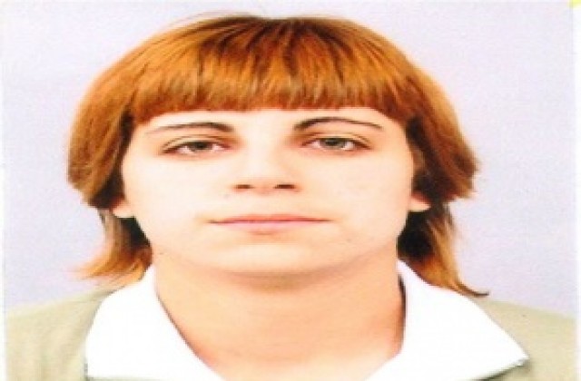 Полицията издирва 22-годишно момиче