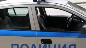 Хванаха младежи да рисуват по вагон