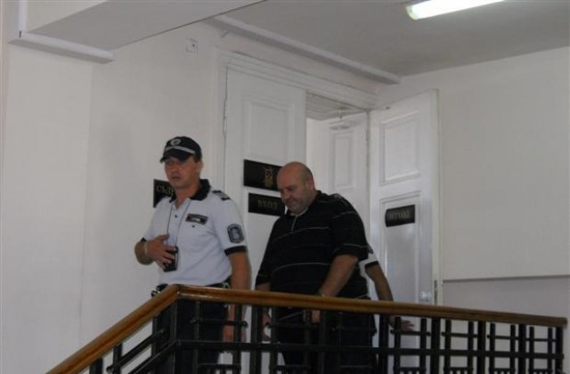Шуменският съд остави Килърите в ареста