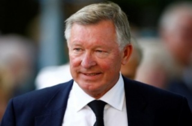 Фърги: Бербатов дирижираше играта ни