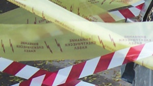 Пиян заби колата си в къща