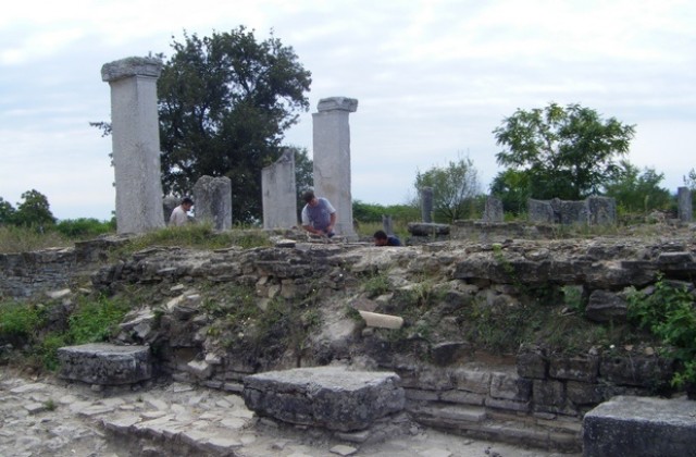 Земетресение е разрушило ранния Никополис ад Иструм, смятат археолози
