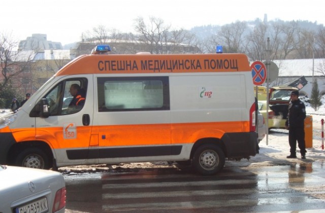 Блъснаха жена на „Зебра